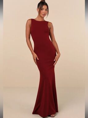 NWT- Love In Your Eyes Wine Red Knotted Mermaid Maxi Dress